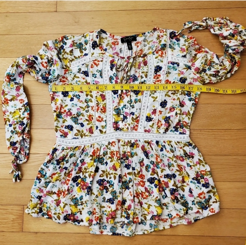 Jessica Simpson Boho Floral Peasant Blouse With Lace Trim Size‎ S - Picture 3 of 7